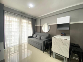 Strategic 2BR at Gateway Pasteur Apartment By Travelio